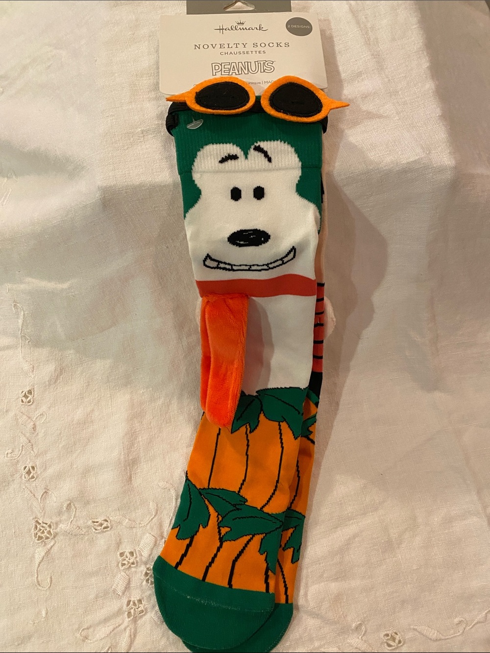 Hallmark Snoopy Charlie Brown Orange & Green Pumpkin Socks with Sunglasses
